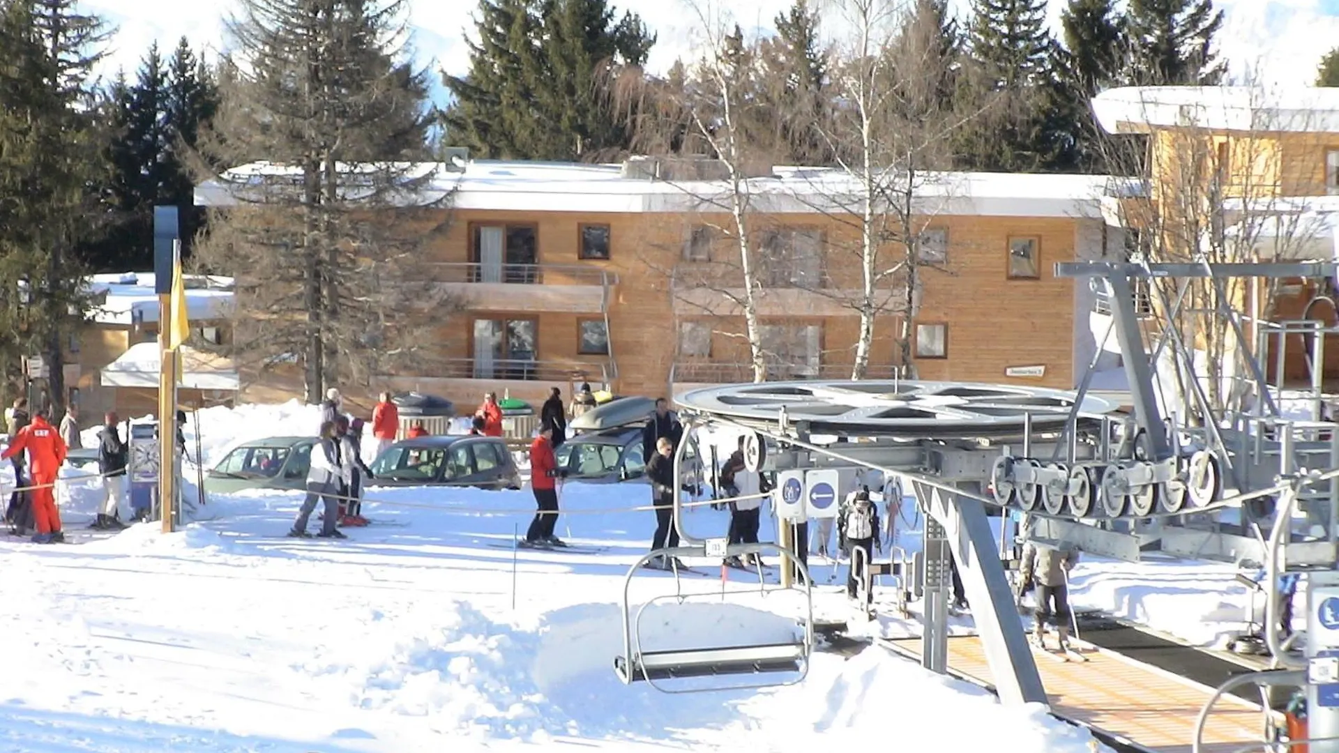 Appartement Au Pied Des Pistes Et Du Park Nordique Chamrousse 0*,  France